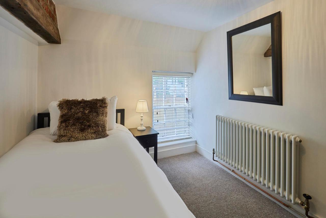Host & Stay - Cragg Cottage วิทบี ภายนอก รูปภาพ